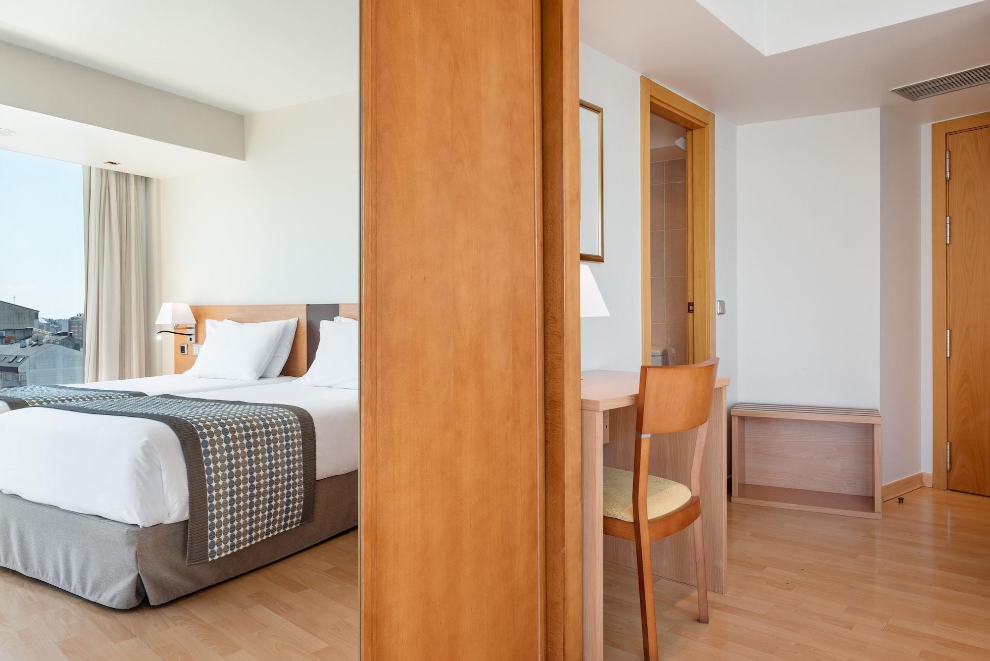 Hotel Exe Puerta San Pedro Lugo Exteriér fotografie