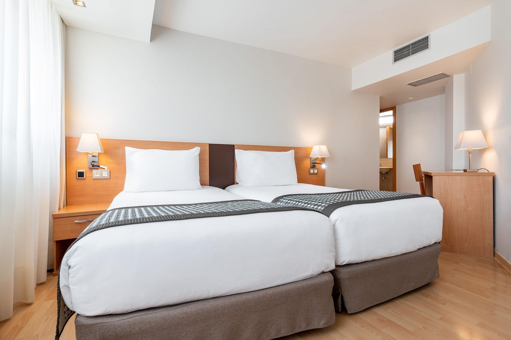 Hotel Exe Puerta San Pedro Lugo Exteriér fotografie