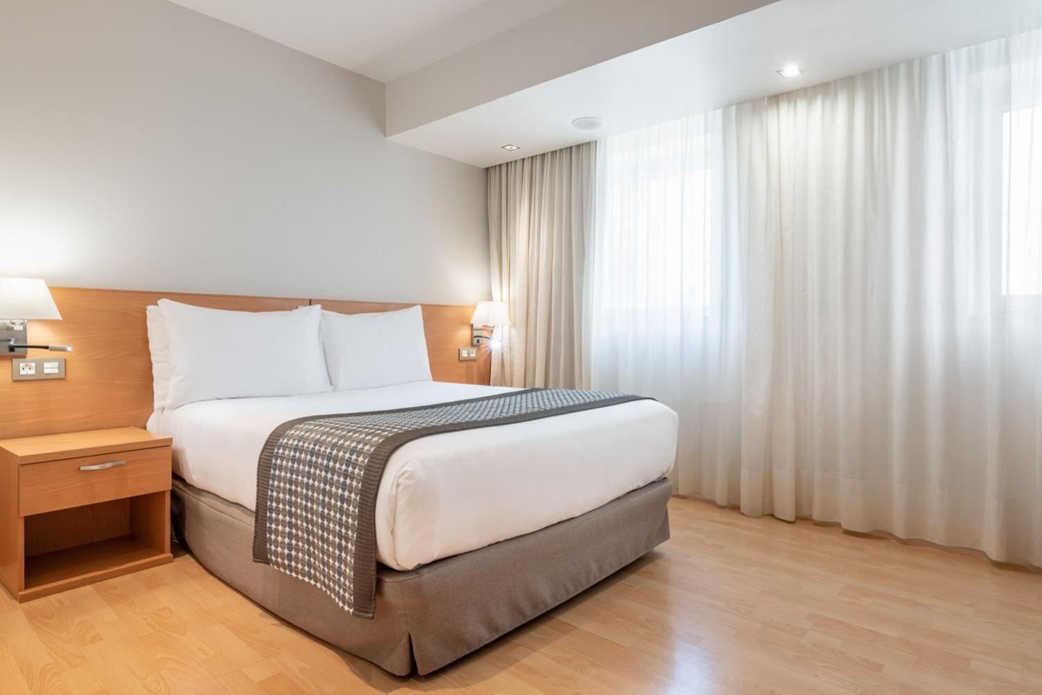 Hotel Exe Puerta San Pedro Lugo Exteriér fotografie